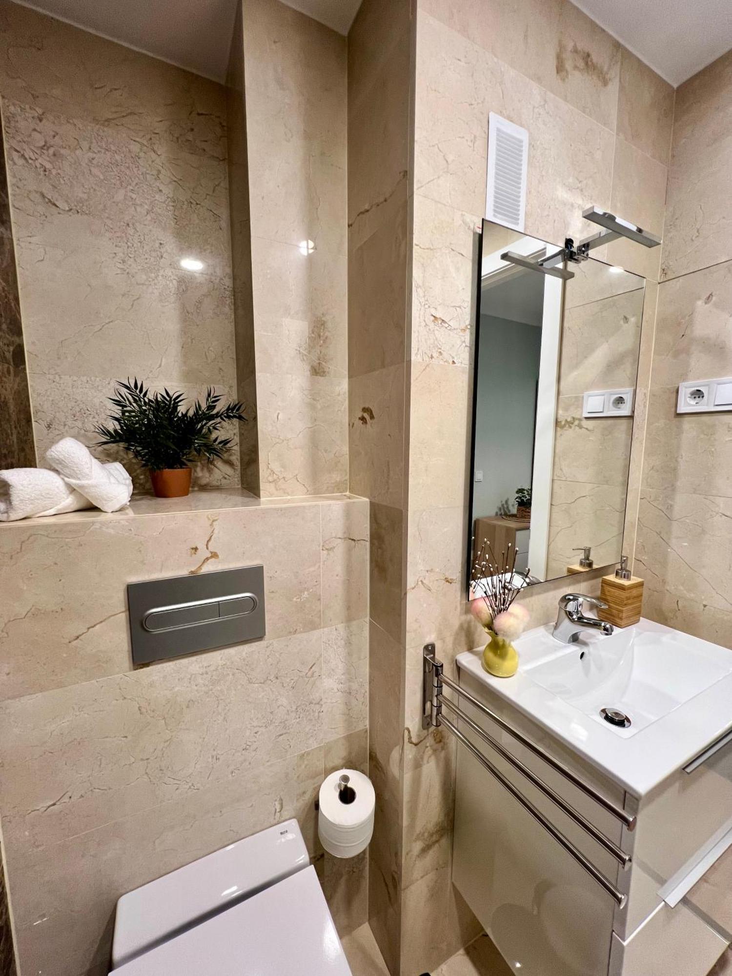 Apartamentos Prestige Suites Malaga IV Dış mekan fotoğraf
