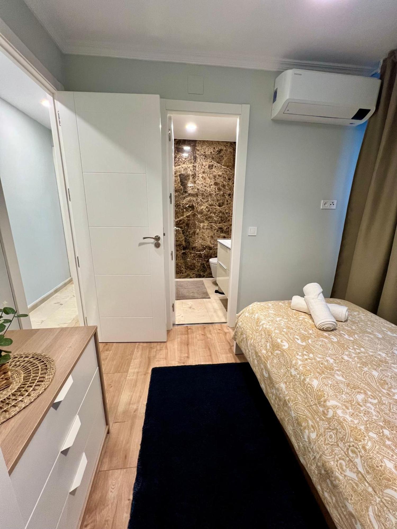 Apartamentos Prestige Suites Malaga IV Dış mekan fotoğraf