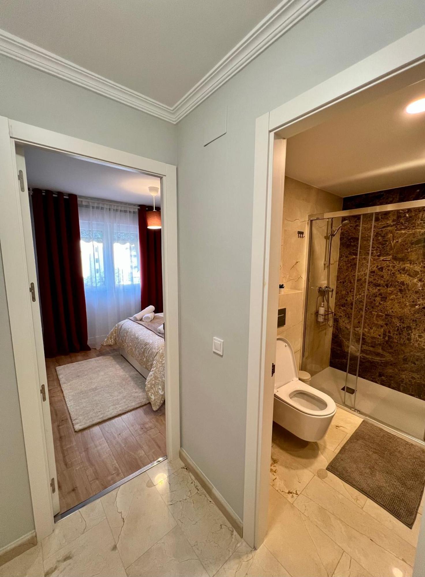 Apartamentos Prestige Suites Malaga IV Dış mekan fotoğraf